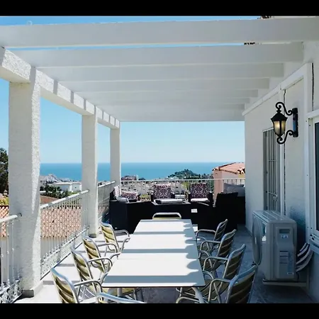 Carmina Villa *